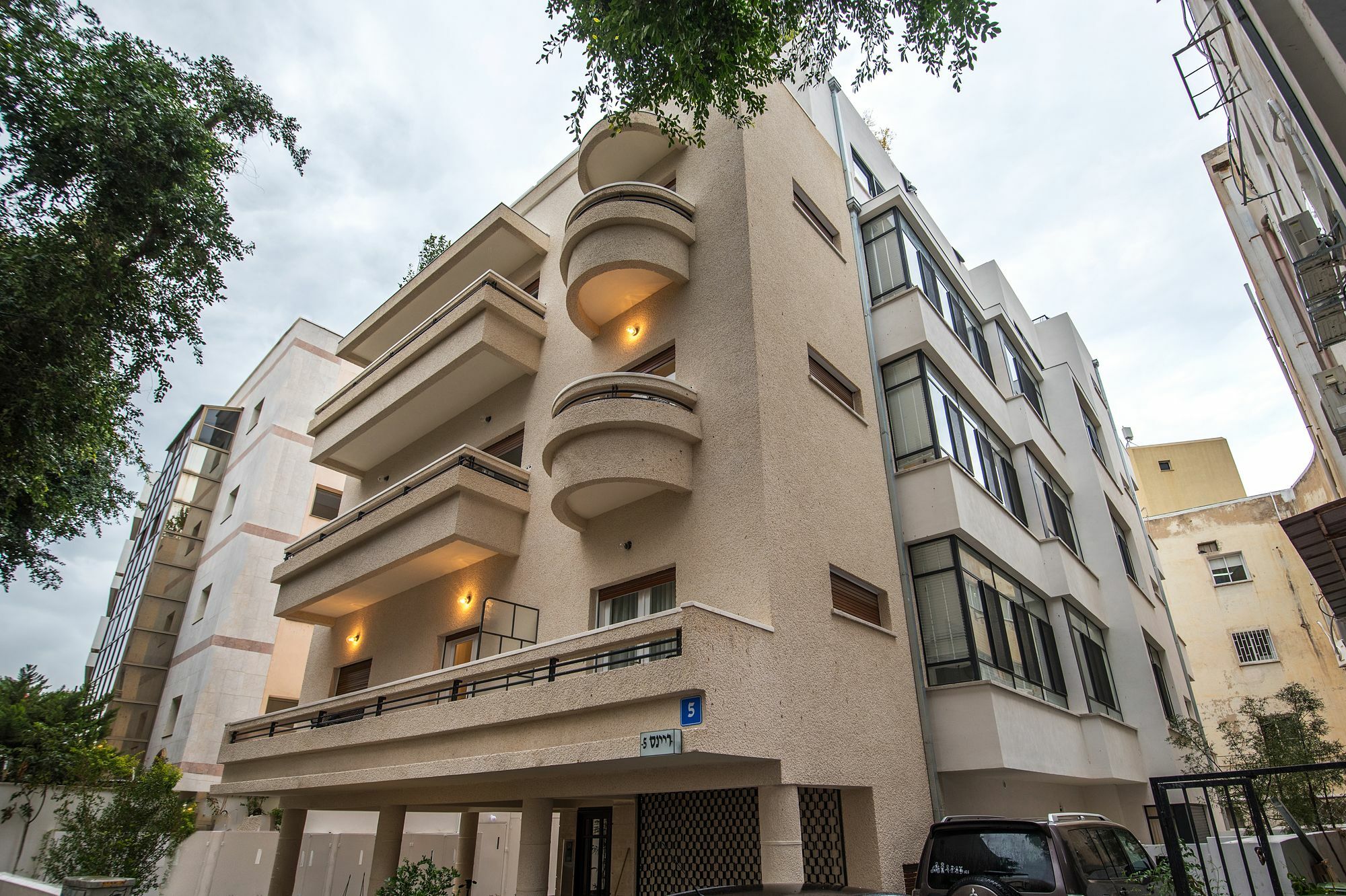 Reines5 Tlv Aparthotel Tel Aviv Exterior photo